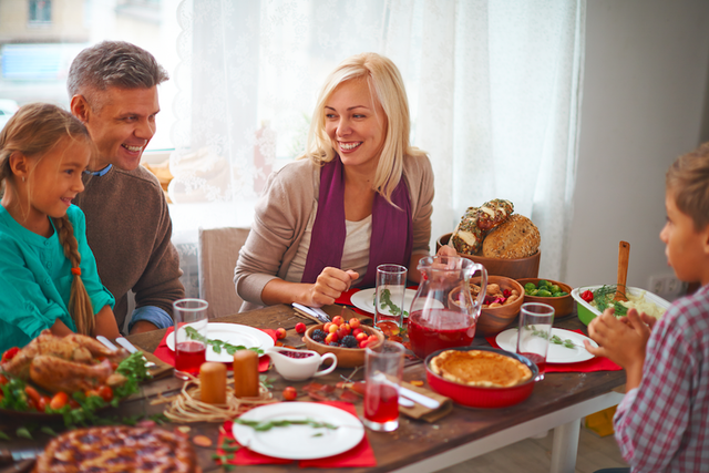 Обеды в теплом семейном или дружеском кругу — отличный способ провести время