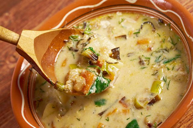 Настоящий бельгийский суп, как в лучших ресторанах, прекрасно разнообразит меню ваших семейных обедов