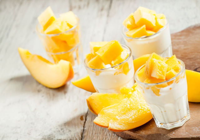 Освежающий десерт с манго для Раков