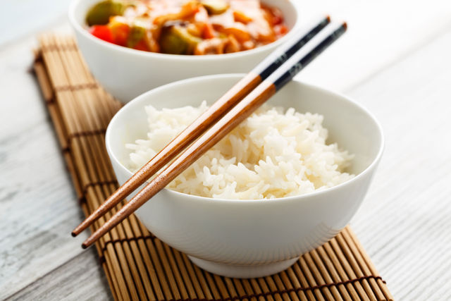 Для того чтобы быстро и легко сварить рис для суши, используйте мультиварку