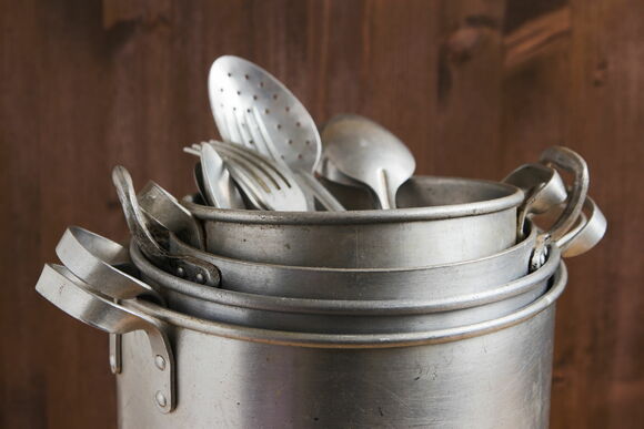 Как очистить нагар с посуды: советы от «Едим Дома»