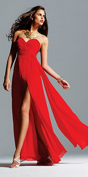 Самые модные платья на новый год 2012