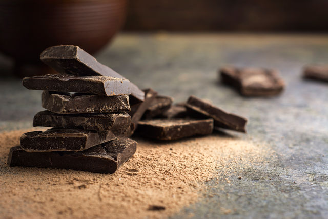 Содержащиеся в темном шоколаде флавоноиды — самая надежная защита от вредных солнечных лучей