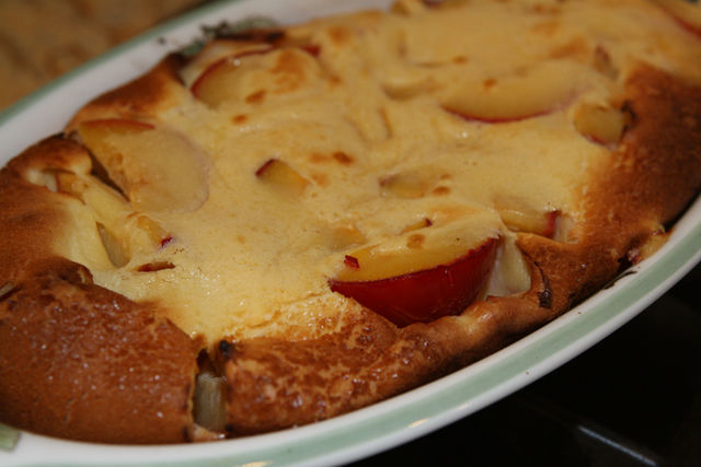 Такой воздушный десерт добавит праздничные нотки повседневному семейному завтраку