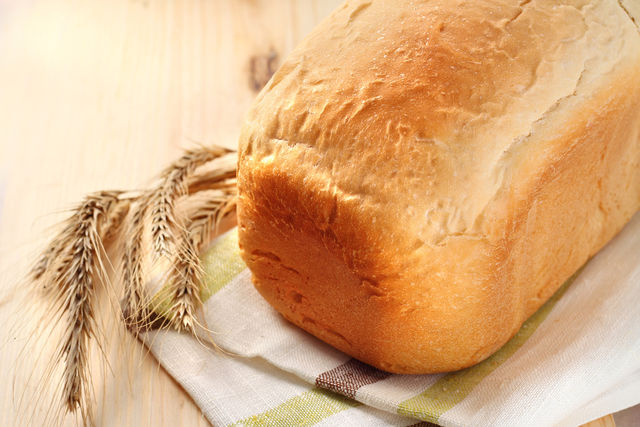 Программа выпечки хлеба из специальной пшеничной муки включает в себя рецепты из цельнозерновой, обойной муки, муки грубого помола