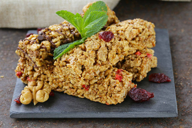 Чем перекусить на работе, полезные перекусы на работе