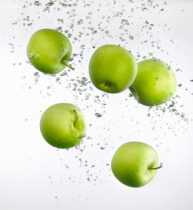 Зеленые яблоки Зеленые яблоки