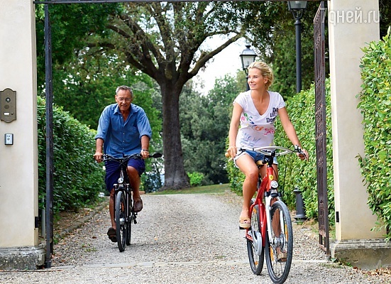 Андрей Кончаловский не против брака по расчету. Август, 2012 Андрей Кончаловский не против брака по расчету. Август, 2012