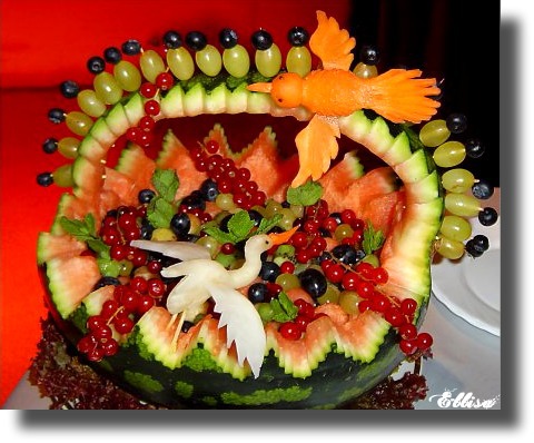 Карвинг -художественная  резка по овощам и фруктам 
