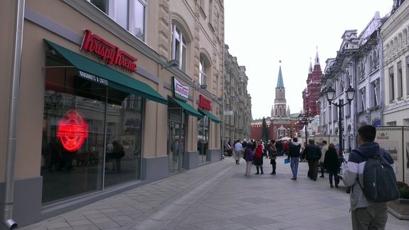 12 сентября - открытие первой кофейни Krispy Kreme в Москве!