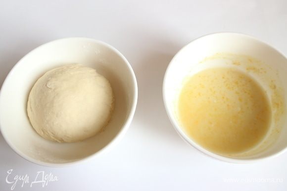 ����� ������� ������. ������ ����� (poolish) �� ������������ �� 30 ����� �� ������������� � ������� ��� ����������� 30��.