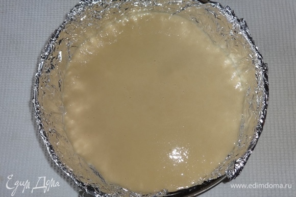 ��������� ����� ��������� �������, ������� ��������� ������������� �����, ������ ������� �����. ��������� � �������, ���������� �� 180�C, �� 25�30 �����. �������������� �� ����� �������.