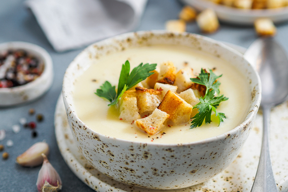 Рецепт вкусного сливочного супа с цветной капустой и фундуком | Самые вкусные рецепты
