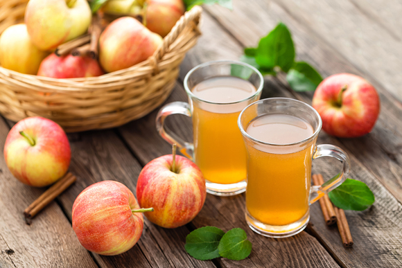 Как приготовить в домашних условиях сидр из яблок: простой рецепт