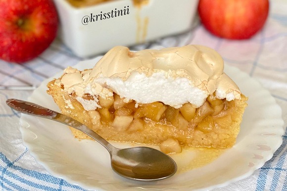 Рецепт яблочного пирога «Дзяд»: приготовьте вкусную выпечку в домашних условиях