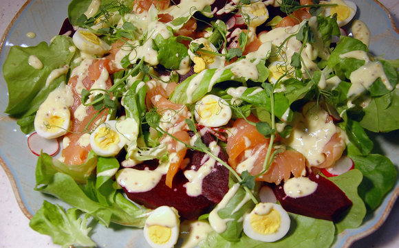 Сытные витаминные салаты: 10 рецептов от Юлии Высоцкой
