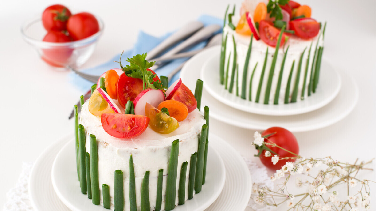 С ветчиной, сыром и колбасками: эксперт Прокофьев объяснил, может ли кулич быть несладким